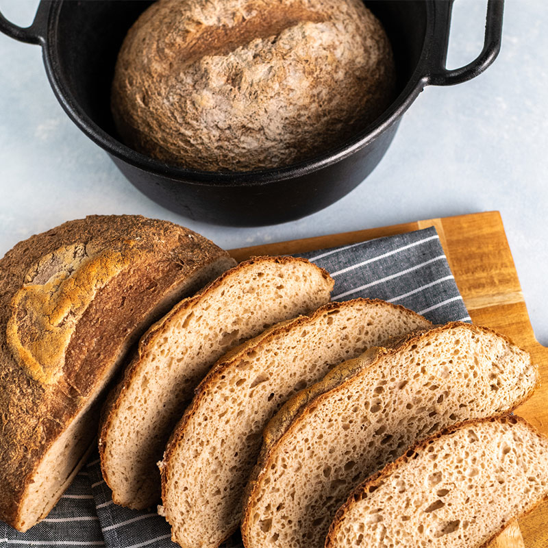 https://www.bobsredmill.com/media/wysiwyg/sourdough-guide/recipe-GF-sourdough-boule.jpg